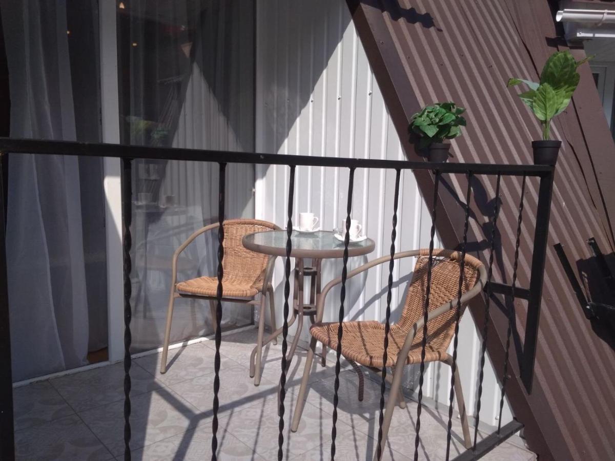 New Studio In The City Center - Mykoly Khvylovoho Str 5-2 Charkiv Esterno foto